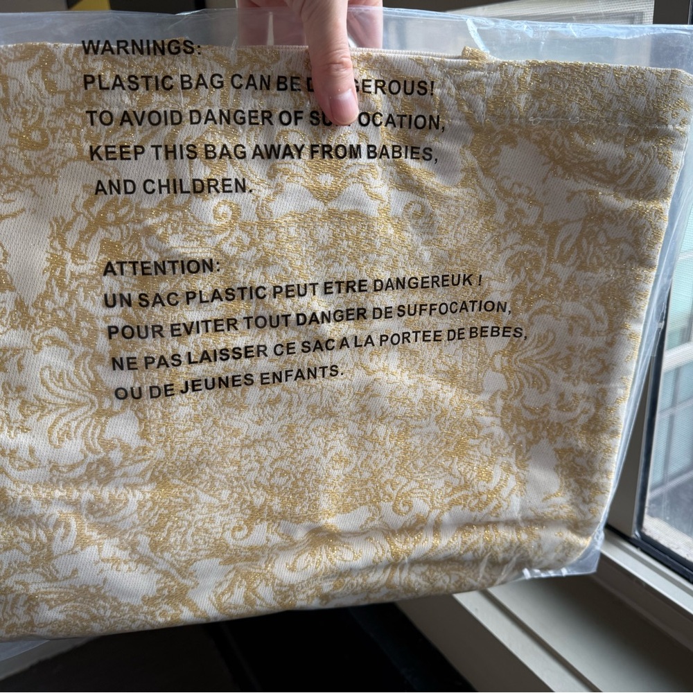 Christian Dior Gold Metallic Cream Embroidered Logo Tote Bag VIP Gift - Picture 11 of 11
